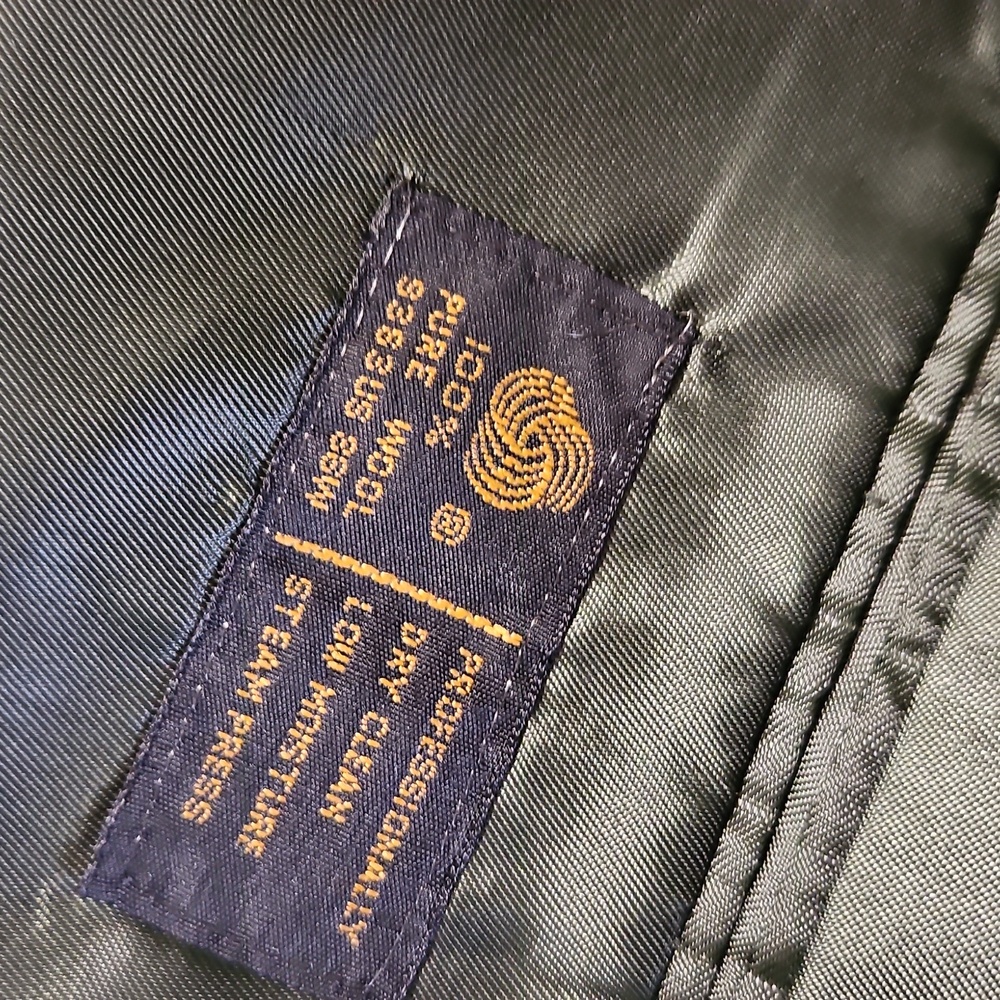 ANDRE VACHON MENS BLAZER - Picture 4 of 5